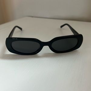 Vehla Eyewear Olsen Sunglasses in Black/Smoke